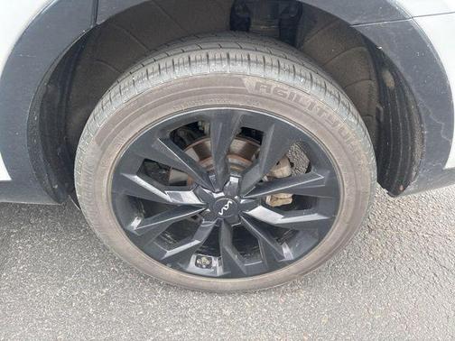 Wolf Gray 2022 Kia Sorento SX