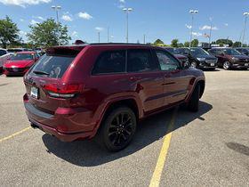 2022 Jeep Grand Cherokee Laredo