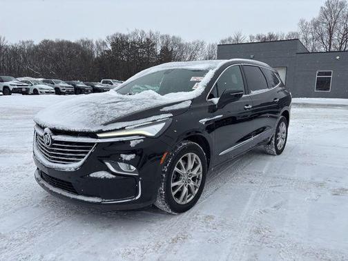 2023 Buick Enclave Essence AWD