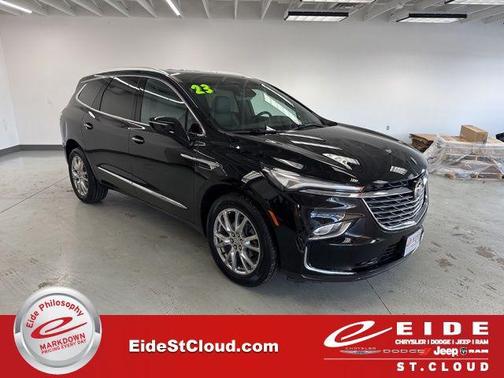 2023 Buick Enclave Essence AWD