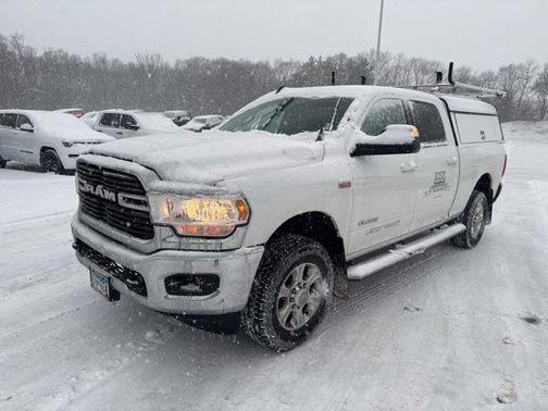 2020 RAM 2500 Big Horn Crew Cab 4X4 6'4' Box