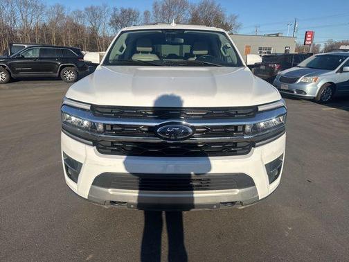 Oxford White 2023 Ford Expedition Max Limited