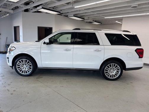 Oxford White 2023 Ford Expedition Max Limited