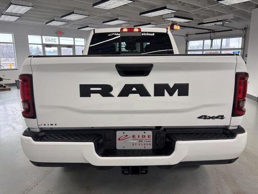 2026 RAM 2500 Black Express Crew Cab 4x4 6'4' Box