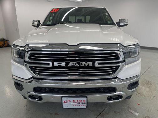 Ivory White Tri-Coat Pearlcoat 2020 RAM 1500 Laramie