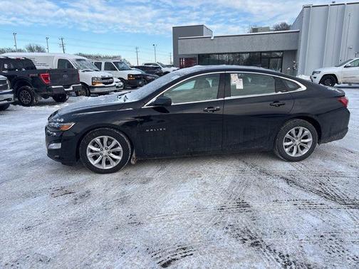 2022 Chevrolet Malibu FWD LT