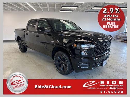 Diamond Black Crystal Pearlcoat 2026 RAM 1500 Big Horn/Lone Star