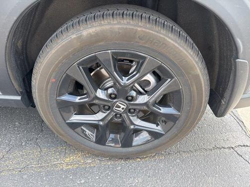 Urban Gray Pearl 2024 Honda HR-V Sport