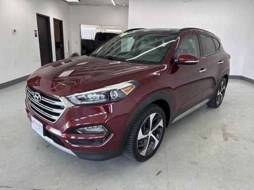 Ruby Wine 2018 Hyundai TUCSON Limited