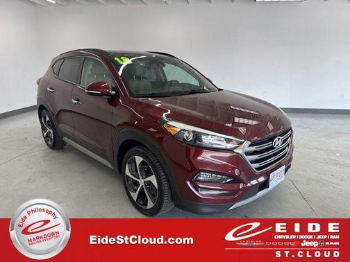 Ruby Wine 2018 Hyundai TUCSON Limited