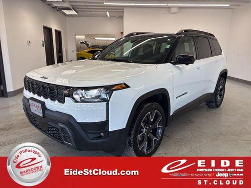 2026 Jeep Cherokee Overland