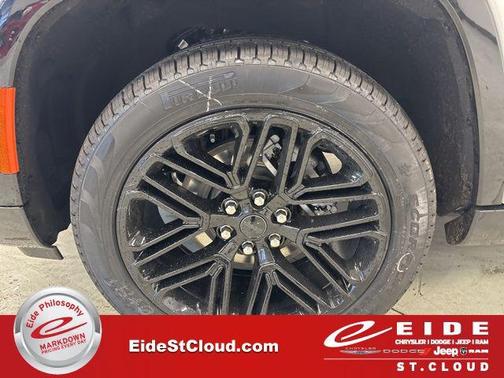 2026 Jeep Grand Wagoneer L Limited Reserve 4x4