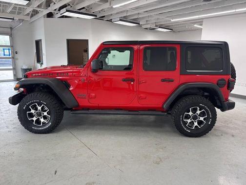 Firecracker Red Clearcoat 2021 Jeep Wrangler Unlimited Rubicon