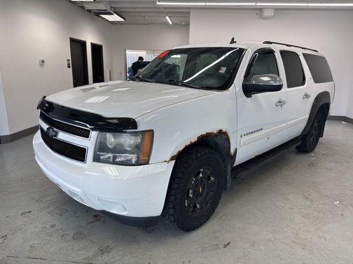 Summit White 2008 Chevrolet Suburban 1500 LT