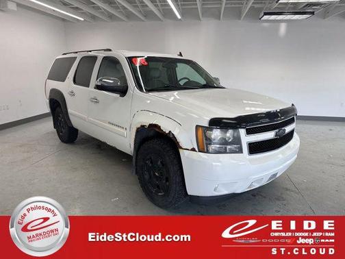 Summit White 2008 Chevrolet Suburban 1500 LT