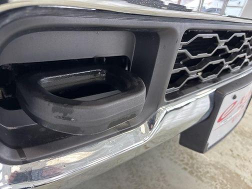 2024 RAM 2500 Tradesman Crew Cab 4x4 6'4' Box