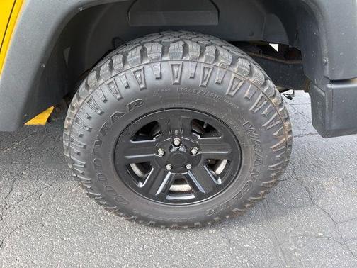 Baja Yellow Clearcoat 2015 Jeep Wrangler Unlimited Sport