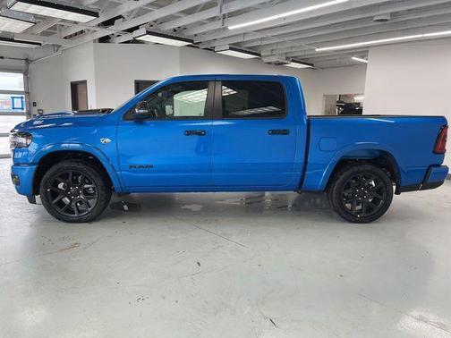 Hydro Blue Pearlcoat 2026 RAM 1500 Laramie