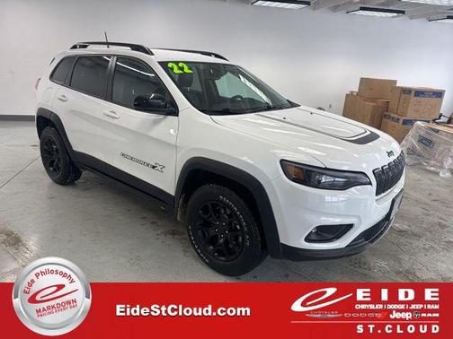 2022 Jeep Cherokee X 4x4