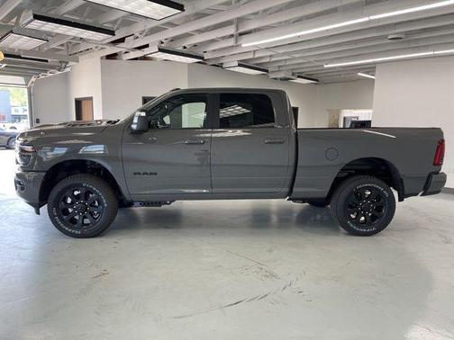 2025 RAM 2500 Laramie Crew Cab 4x4 6'4' Box