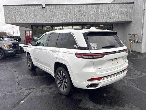 2023 Jeep Grand Cherokee Overland