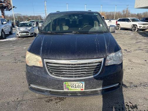 2014 Chrysler Town & Country Touring-L