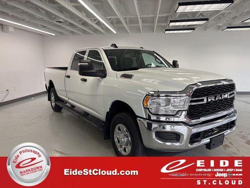 2024 RAM 2500 Tradesman Crew Cab 4x4 8' Box