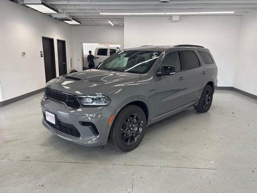 Destroyer Gray Clearcoat 2027 Dodge Durango GT