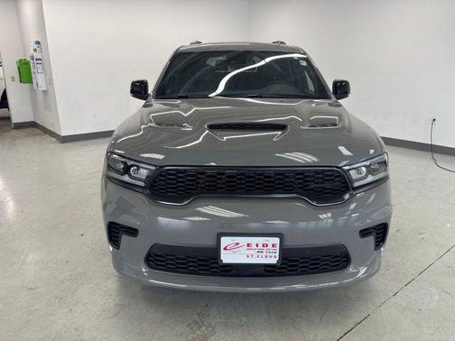 Destroyer Gray Clearcoat 2027 Dodge Durango GT
