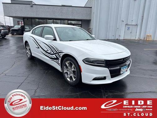 2016 Dodge Charger SXT