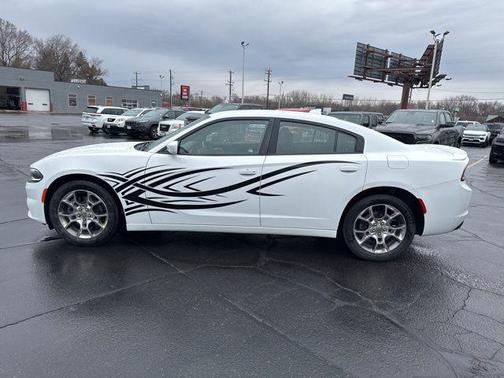 2016 Dodge Charger SXT