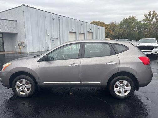 2011 Nissan Rogue SV