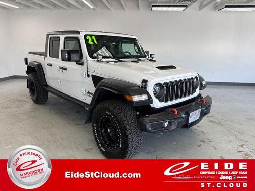 Bright White Clearcoat 2021 Jeep Gladiator Mojave 4x4