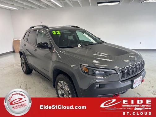 2022 Jeep Cherokee Trailhawk