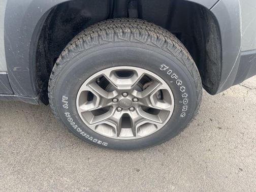 2022 Jeep Cherokee Trailhawk