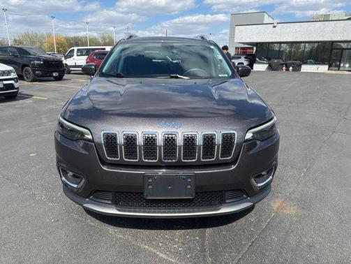 Granite Crystal Metallic Clearcoat 2019 Jeep Cherokee Limited