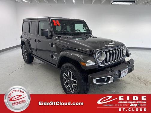 2024 Jeep Wrangler 4-Door Sahara 4x4