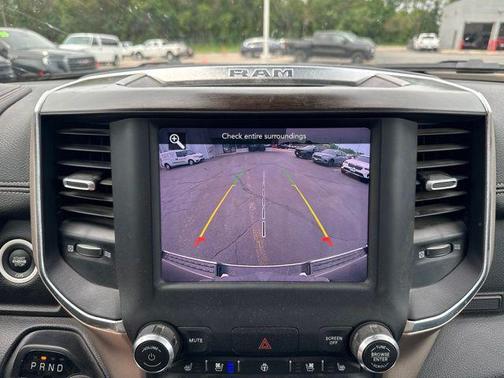 Patriot Blue Pearlcoat 2021 RAM 1500 Laramie
