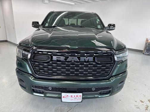 Serrano Green Metallic 2026 RAM 1500 Big Horn/Lone Star