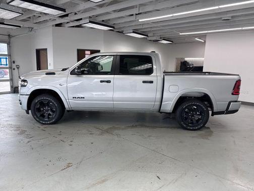 Silver Zynith 2026 RAM 1500 Big Horn/Lone Star