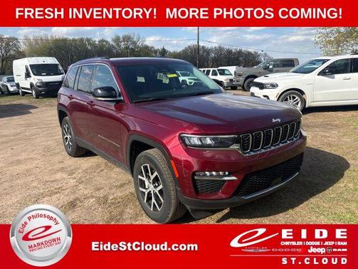 Velvet Red Pearlcoat 2023 Jeep Grand Cherokee Limited