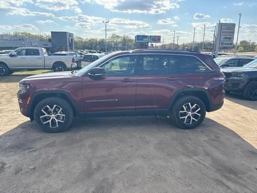 Velvet Red Pearlcoat 2023 Jeep Grand Cherokee Limited