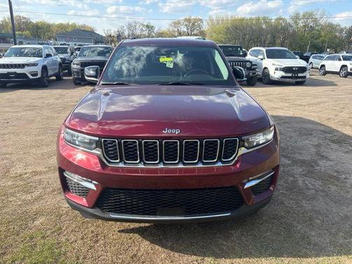 Velvet Red Pearlcoat 2023 Jeep Grand Cherokee Limited