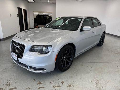 Silver Mist Clearcoat 2020 Chrysler 300 S