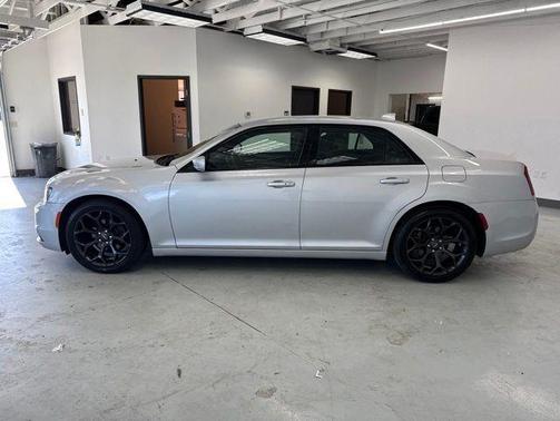 Silver Mist Clearcoat 2020 Chrysler 300 S