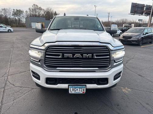 2024 RAM 2500 Laramie Crew Cab 4x4 6'4' Box