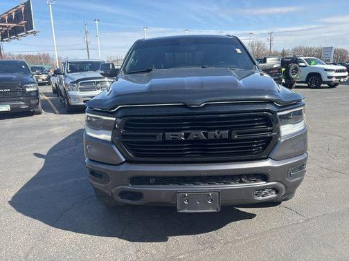 Granite Crystal Metallic Clearcoat 2020 RAM 1500 Big Horn/Lone Star