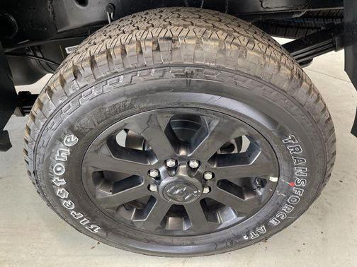 Ceramic Gray Clearcoat 2026 RAM 3500 Laramie Crew Cab 4x4 6'4' Box