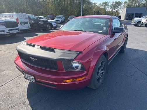 2007 Ford Mustang Deluxe