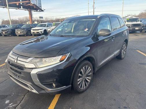 2020 Mitsubishi Outlander SEL